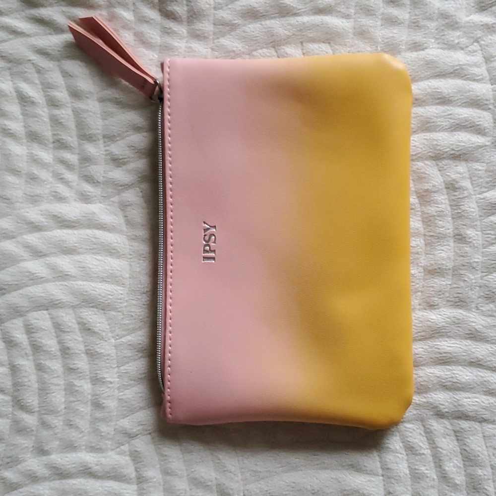 Free with any purchase Ipsy make-up bag